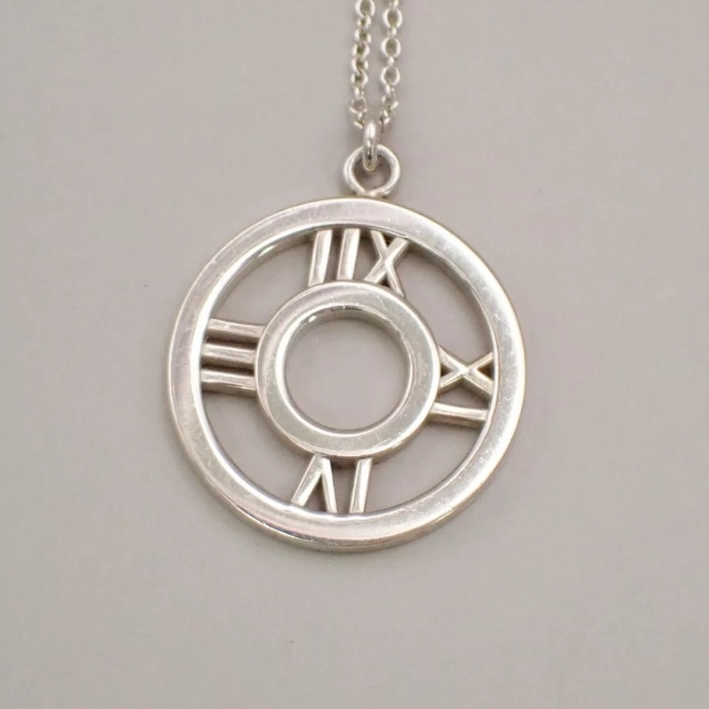 [Tiffany & Co.] Atlas Opan Medallion Clock Roman Numeral Chain Necklace Silver - Picture 9 of 16